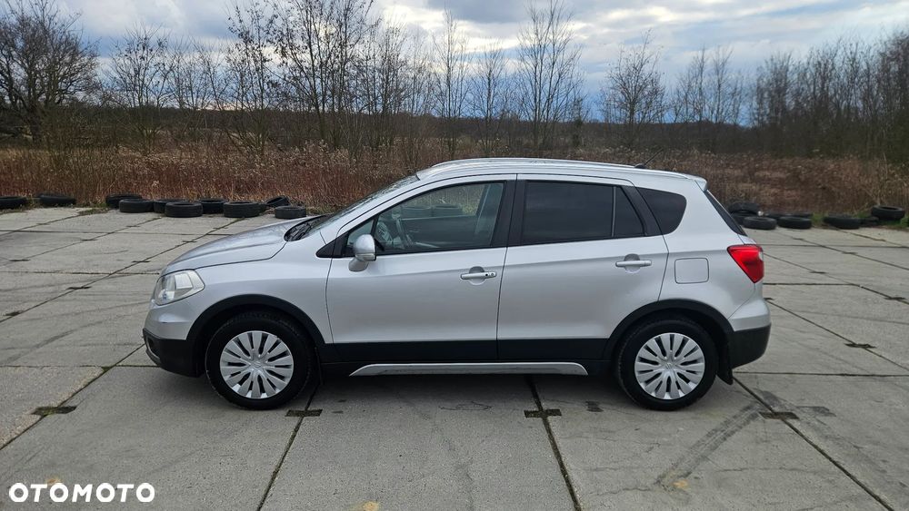 Suzuki SX4 S-Cross 1.6 DDiS Premium 4WD - 4