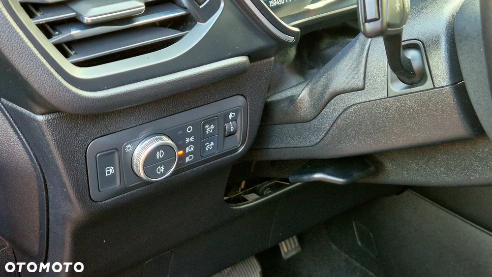 Ford Kuga - 26