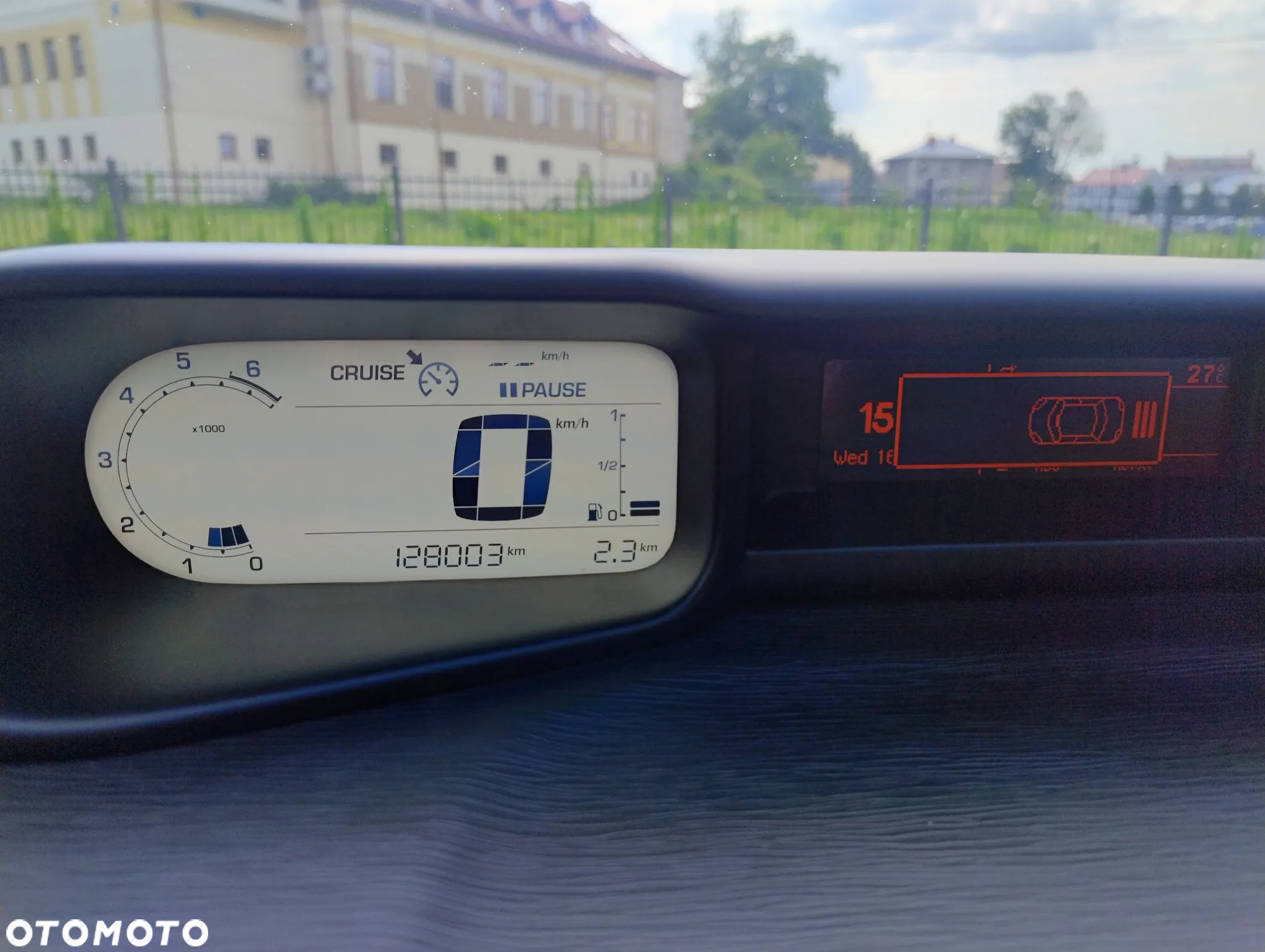 Citroën C3 Picasso 1.4i Exclusive - 13