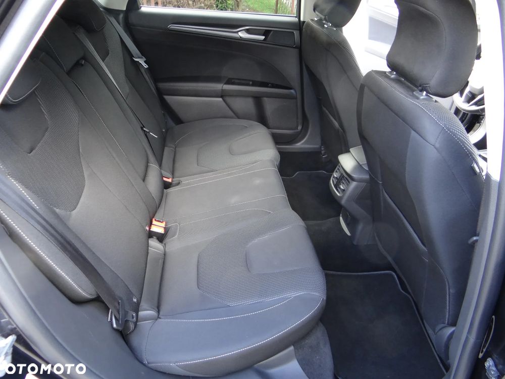 Ford Mondeo 2.0 EcoBlue Titanium - 17