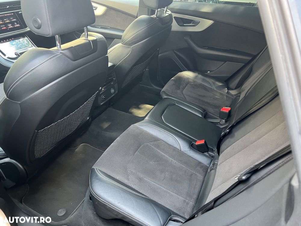 Audi Q8 50 TDI quattro Tiptronic - 14