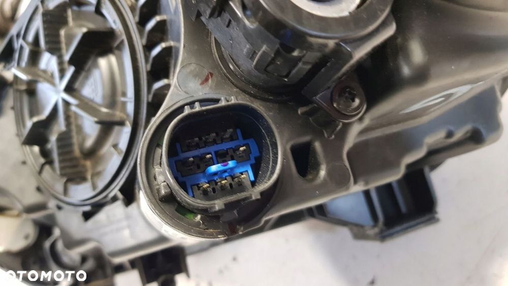 lampa prawa przód Hyundai Tucson III LED - 14