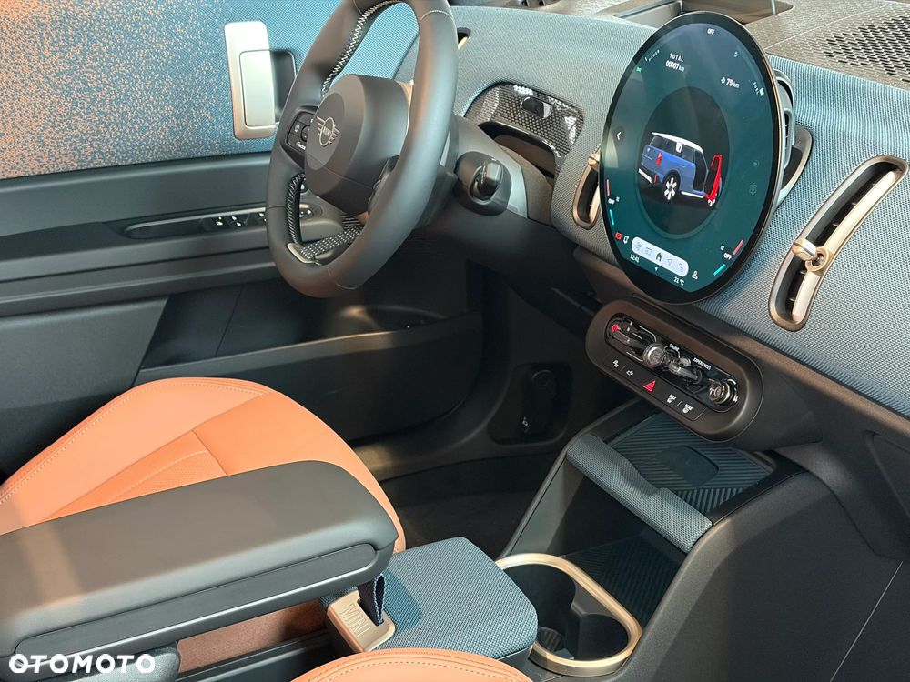 MINI Countryman S ALL4 mHEV Linia Favoured - 13