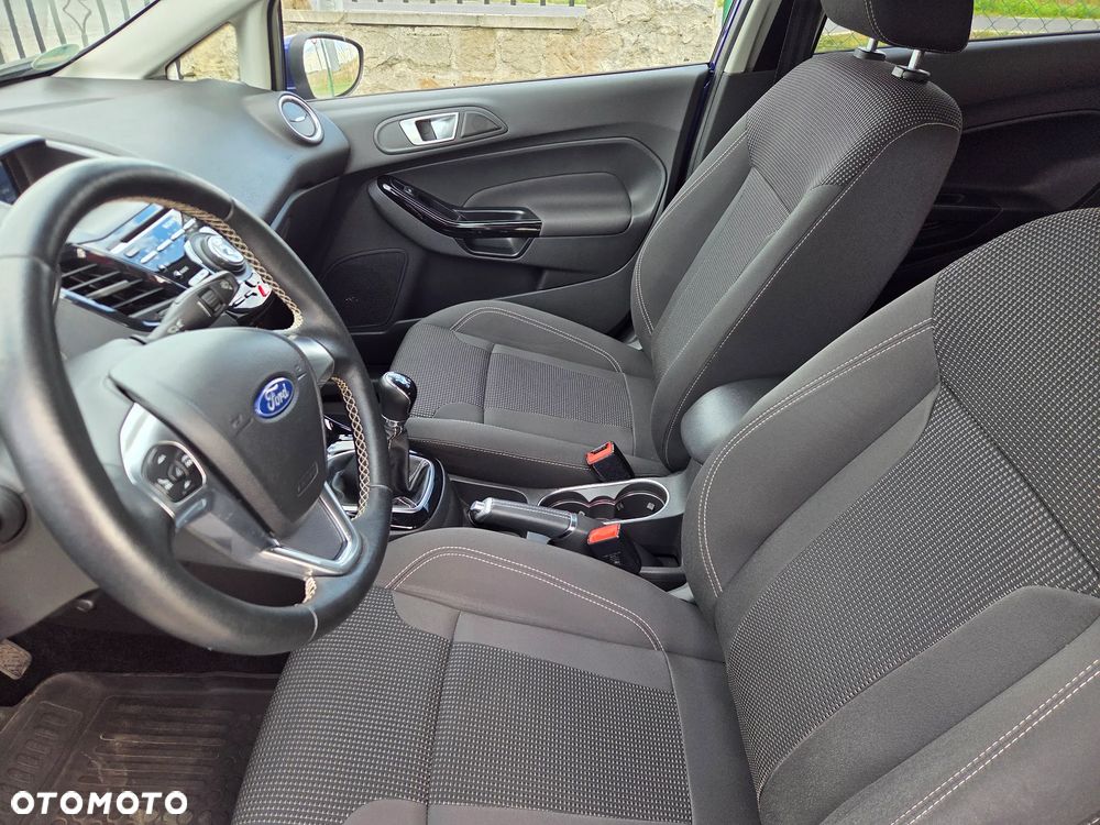 Ford Fiesta 1.5 TDCi Titanium - 10