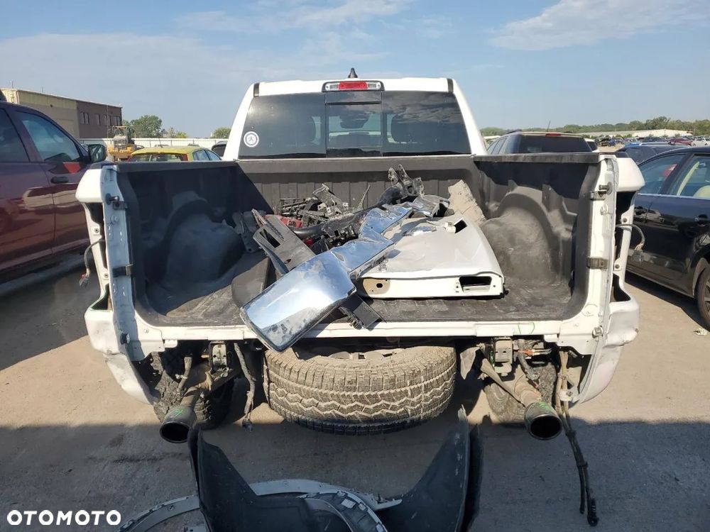 RAM 1500 Crew Cab Limited - 10