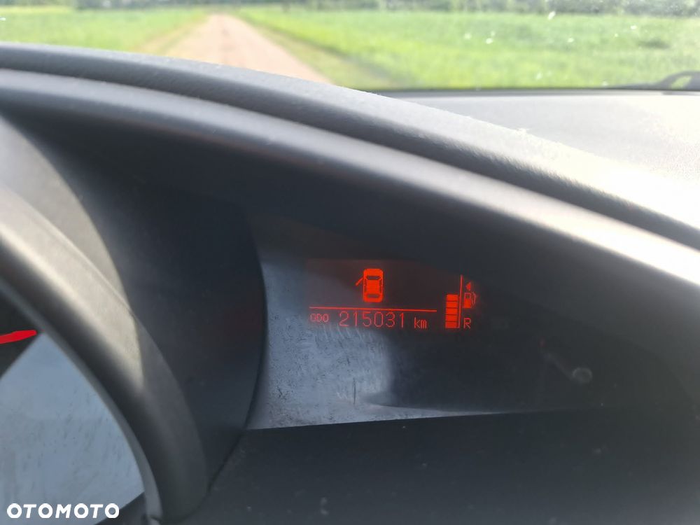 Toyota Verso 2.0 D-4D Premium - 15