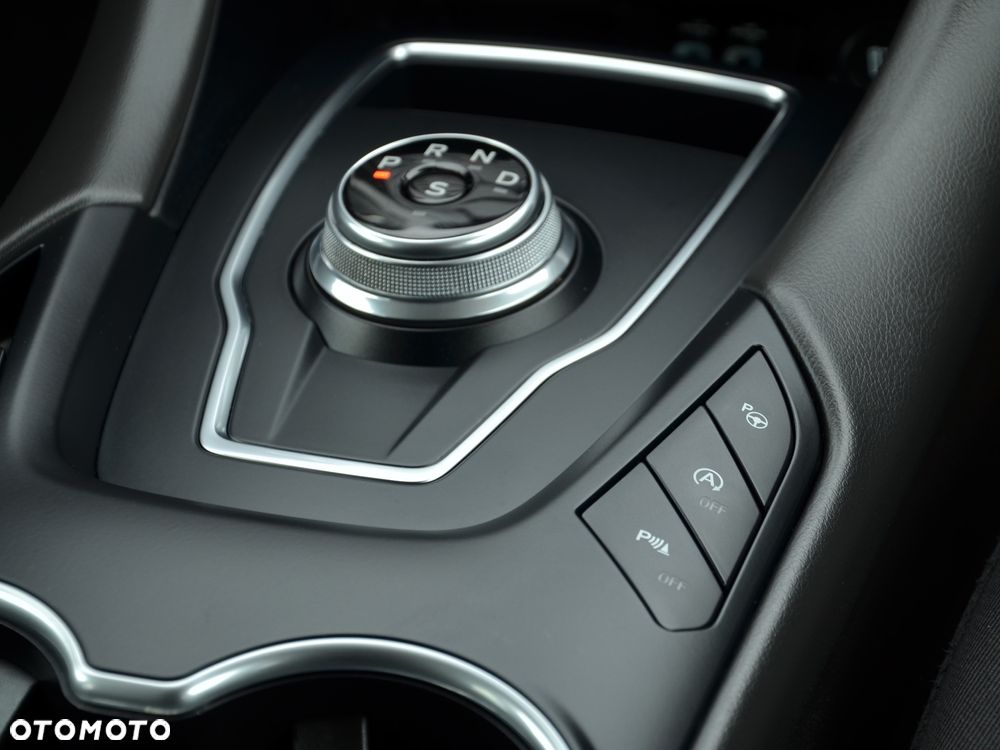 Ford Mondeo 2.0 EcoBlue Titanium - 20