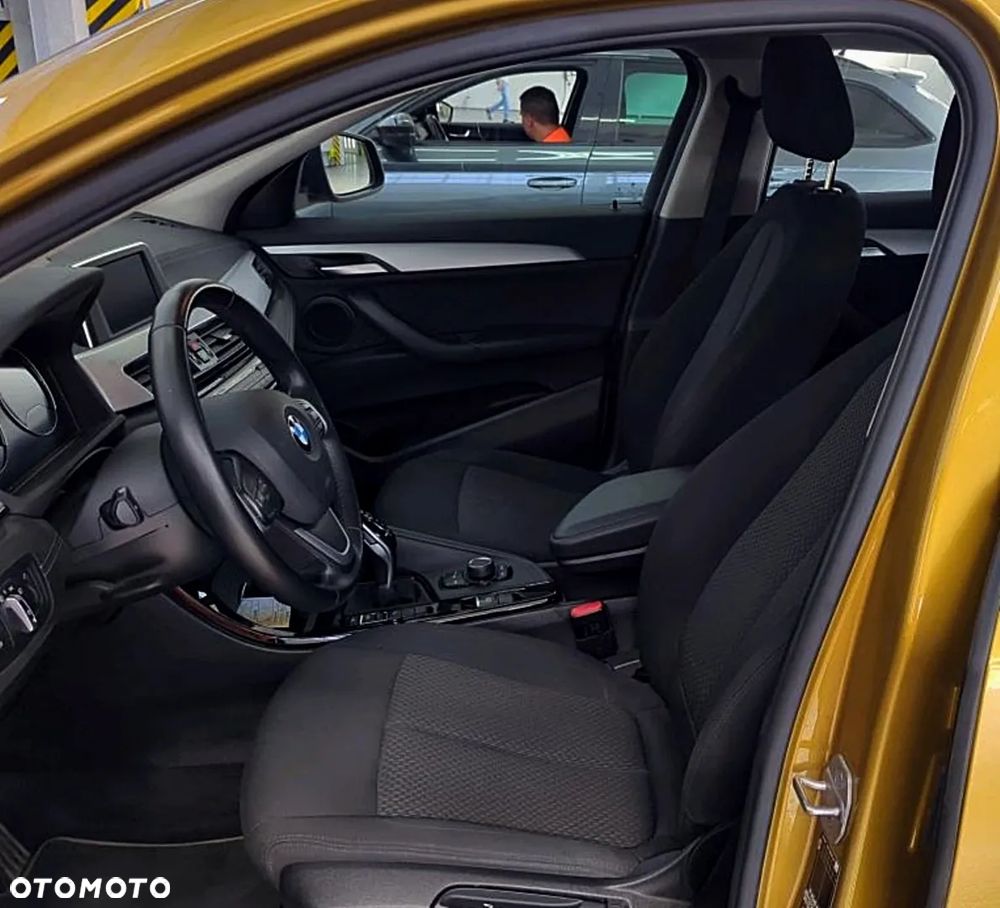 BMW X2 sDrive18i - 8