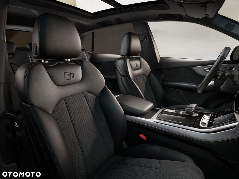 Audi Q8 - 8