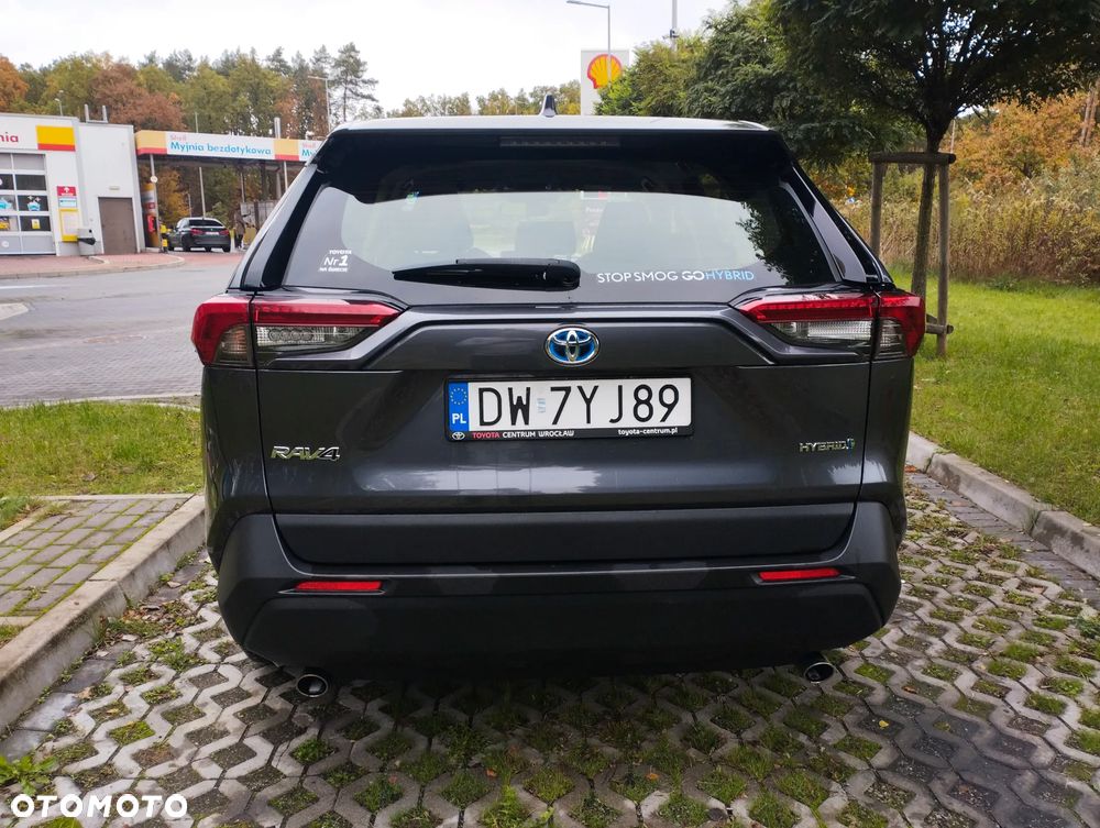 Toyota RAV4 - 7