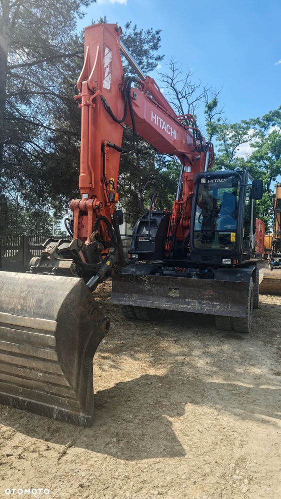 Hitachi ZX 170W-3 - 1