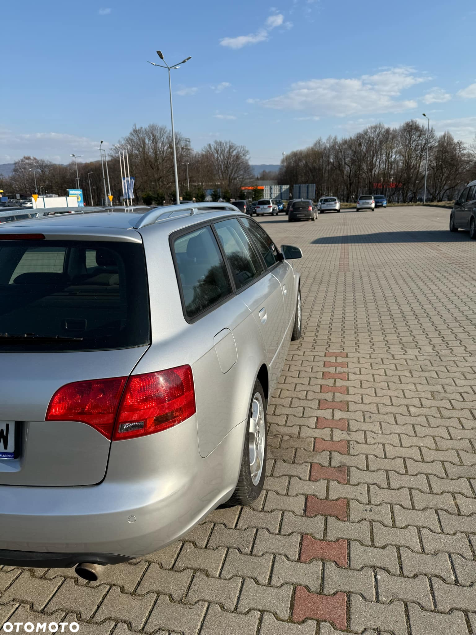 Audi A4 Avant 2.0 T FSI quattro - 4