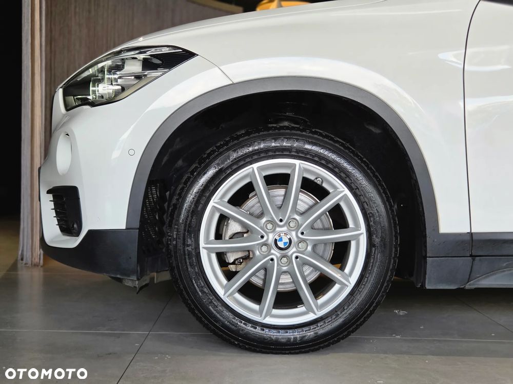BMW X1 sDrive18i GPF Advantage - 4
