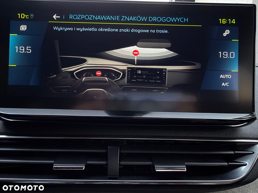 Peugeot 3008 225 e-EAT8 GT - 23