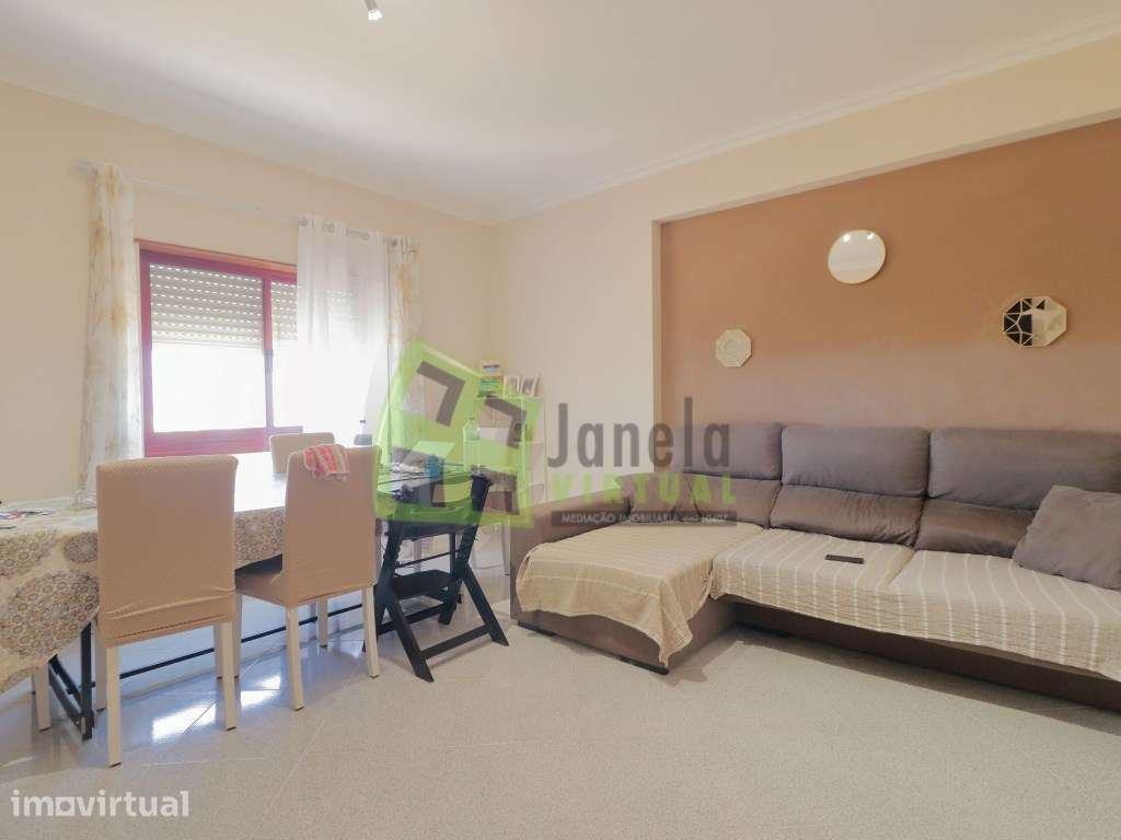 Apartamento T2 com Parqueamento | Vila Chã | Barreiro - Grande imagem: 2/22