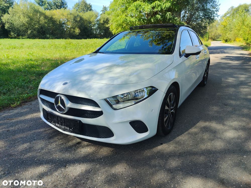 Mercedes-Benz Klasa A 180 d 8G-DCT Lim Entry - 12