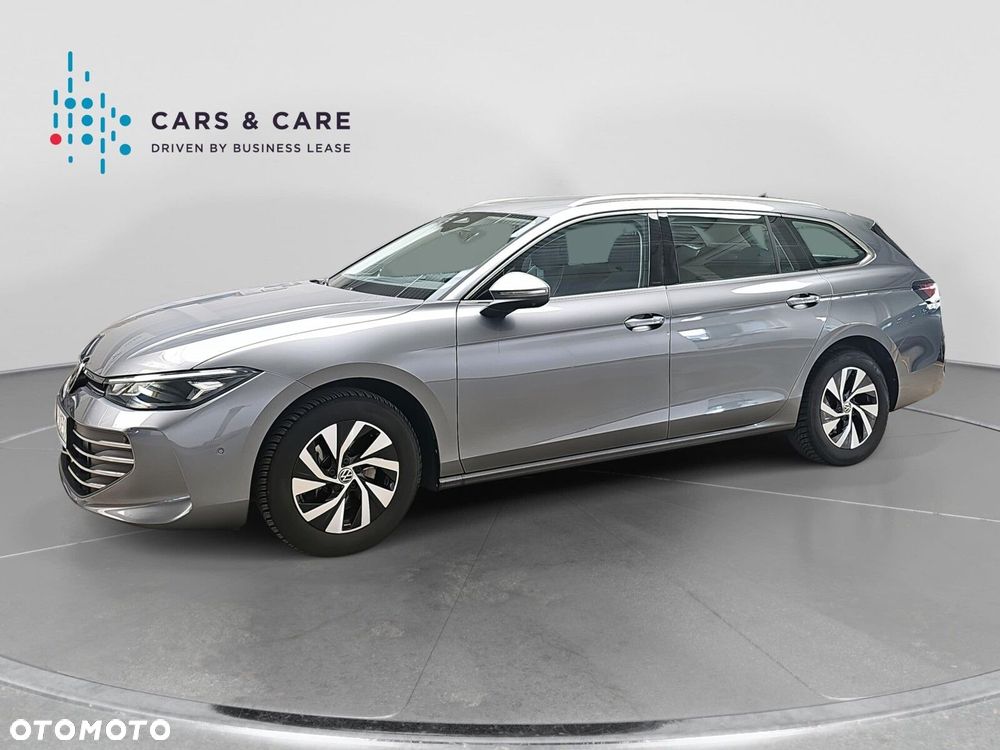 Volkswagen Passat - 30