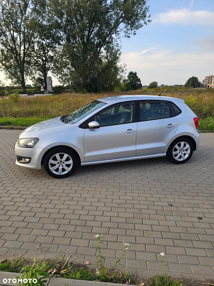 Volkswagen Polo 1.2 TSI Comfortline - 2