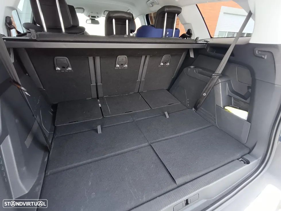 Peugeot 5008 - 22