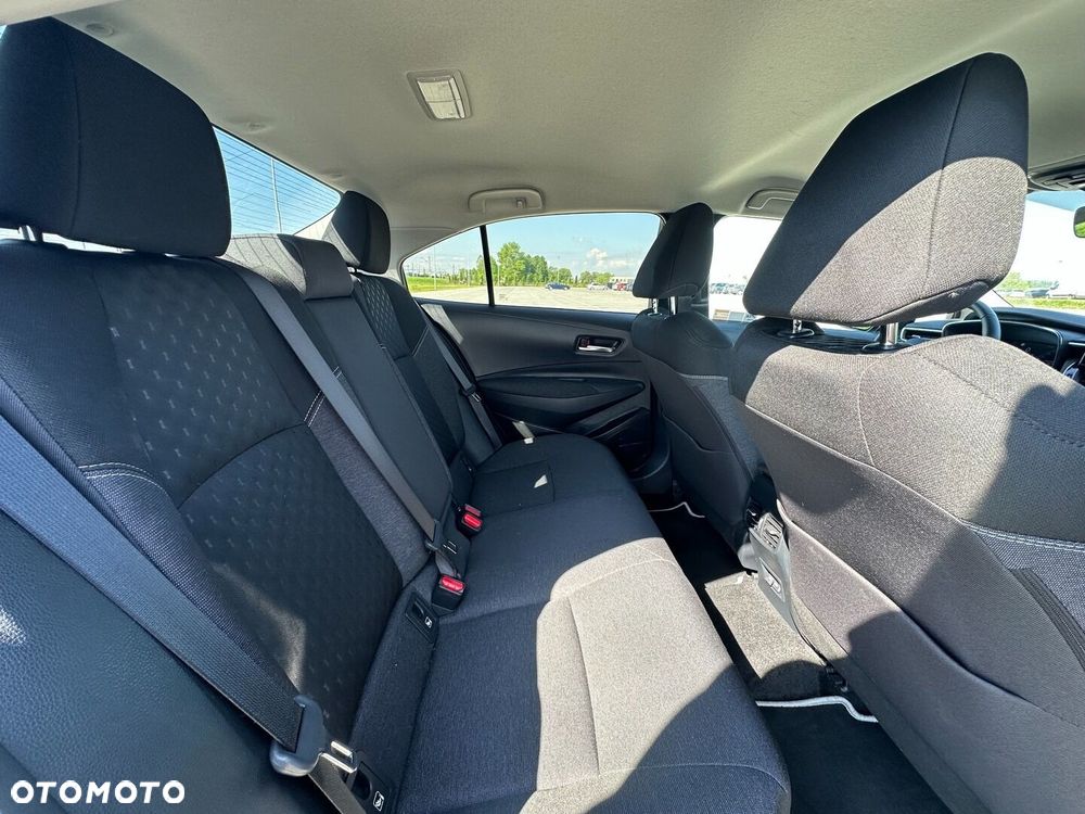 Toyota Corolla 1.8 Hybrid Style - 14
