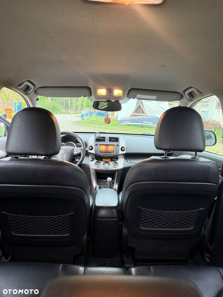 Toyota RAV4 2.0 VVT-i Prestige MS - 17