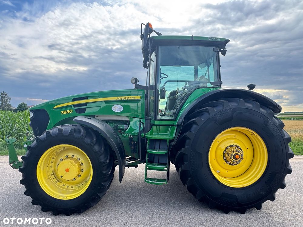 John Deere 7830 - 3