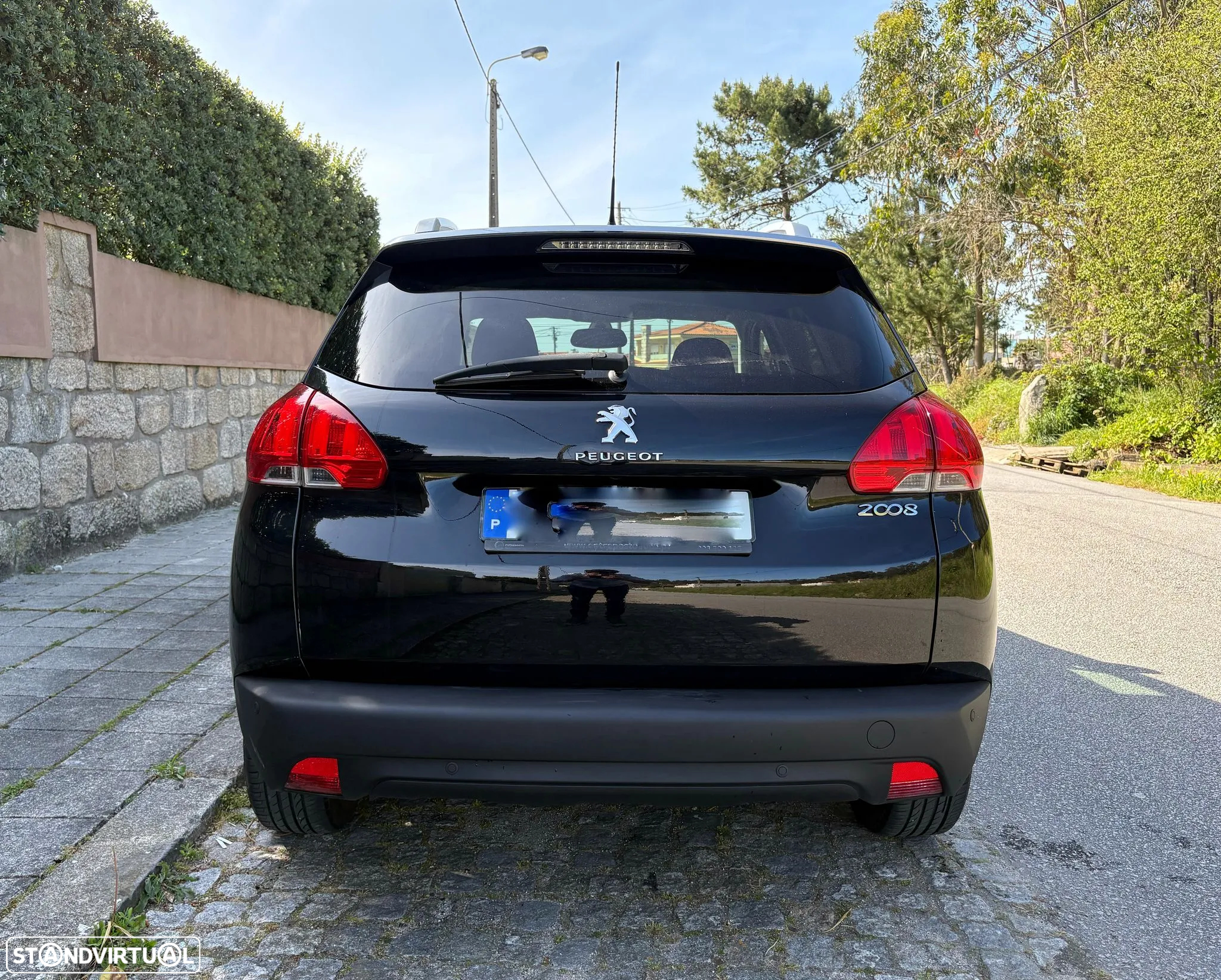 Peugeot 2008 1.2 PureTech Style - 3