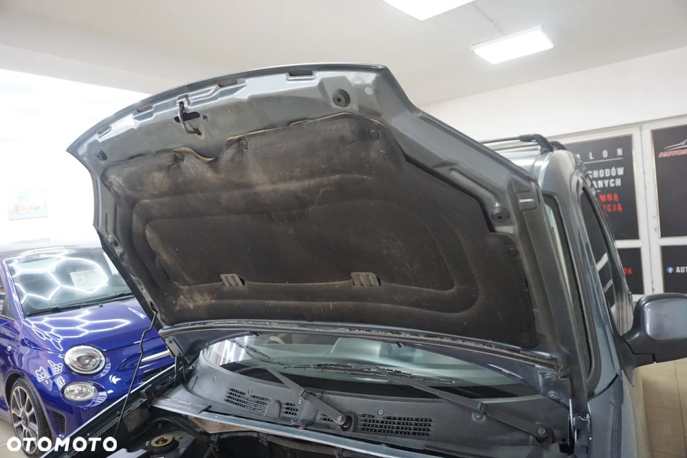 Peugeot Partner - 13