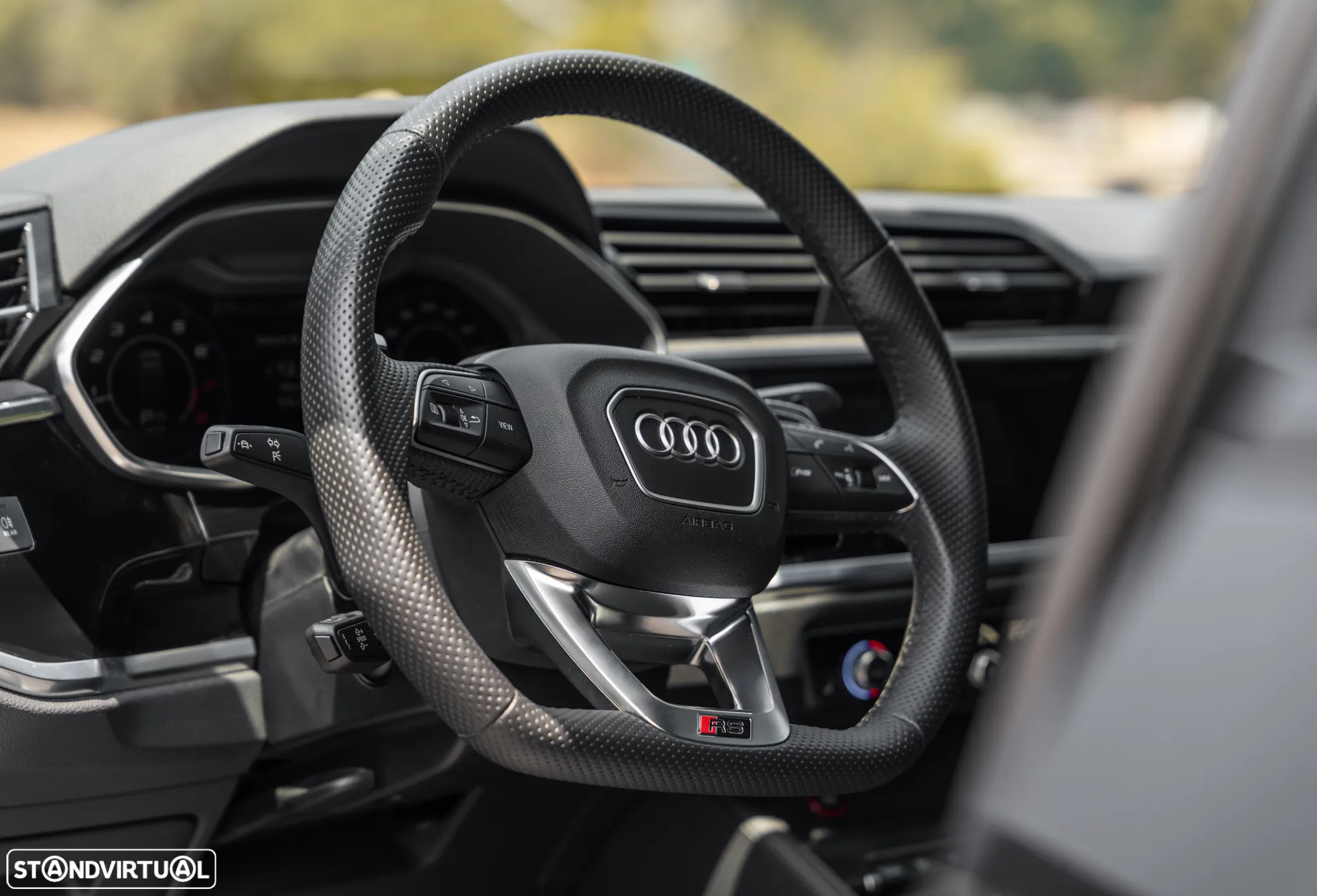 Audi RS Q3 TFSI quattro S tronic - 15