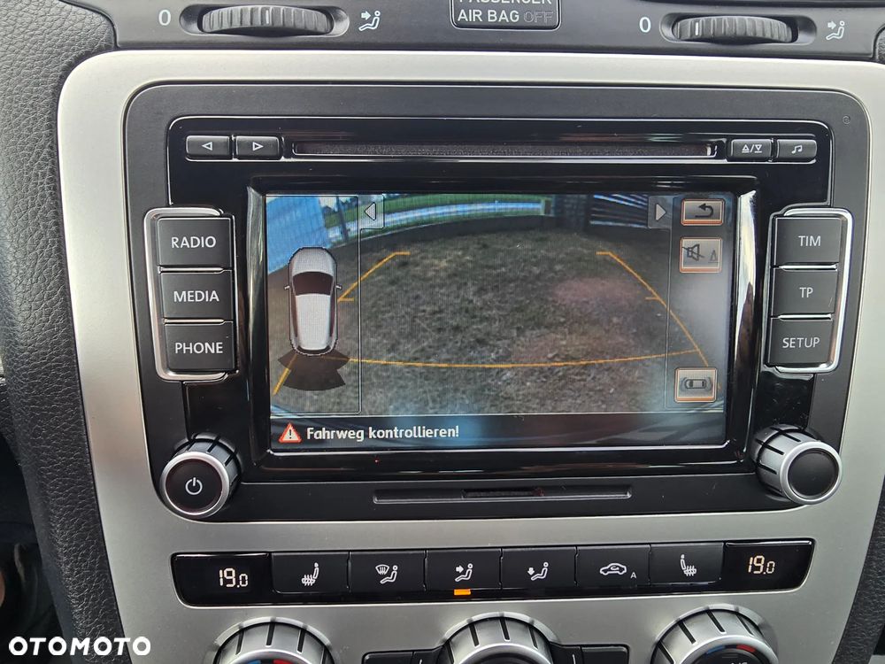 Volkswagen Scirocco 1.4 TSI BlueMotion Technology Life - 37