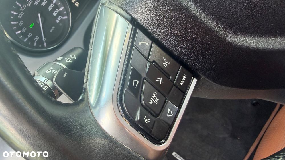 Land Rover Discovery Sport TD4 Dynamic - 24