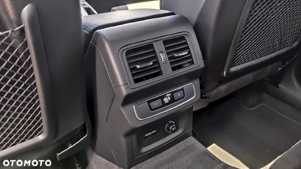 Audi Q5 Sportback - 38