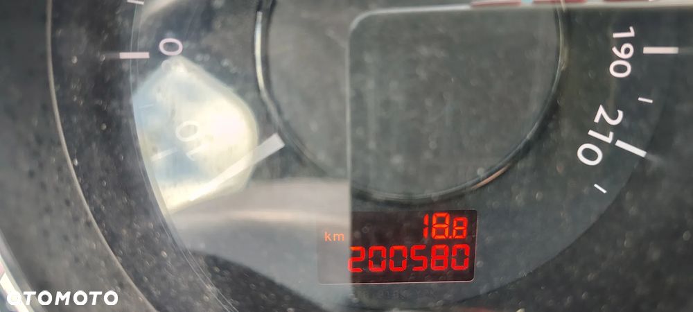 Peugeot 3008 HDi FAP 110 EGS6 Premium - 11