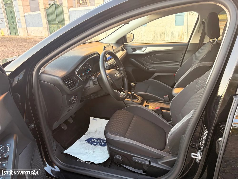 Ford Focus SW 1.5 TDCi EcoBlue Connected - 20