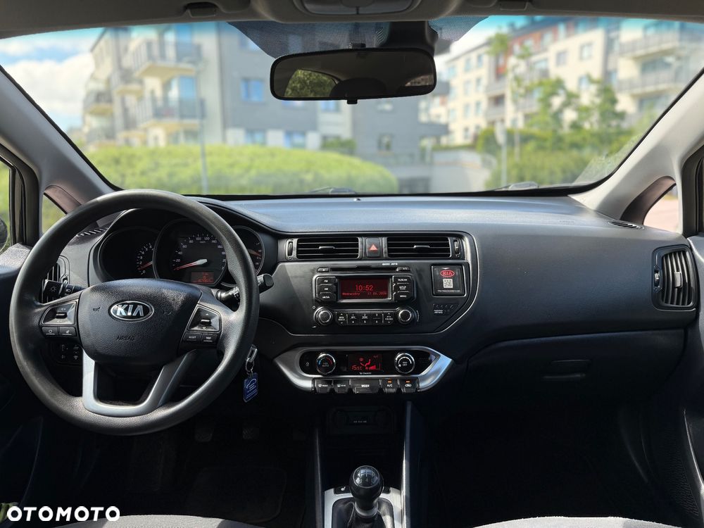 Kia Rio 1.2 Attract - 18
