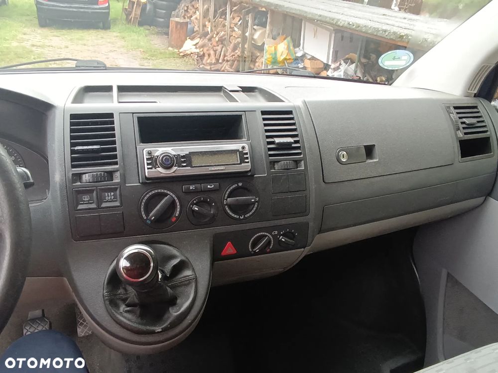 Volkswagen Transporter T5 TDI L2H1 - 6