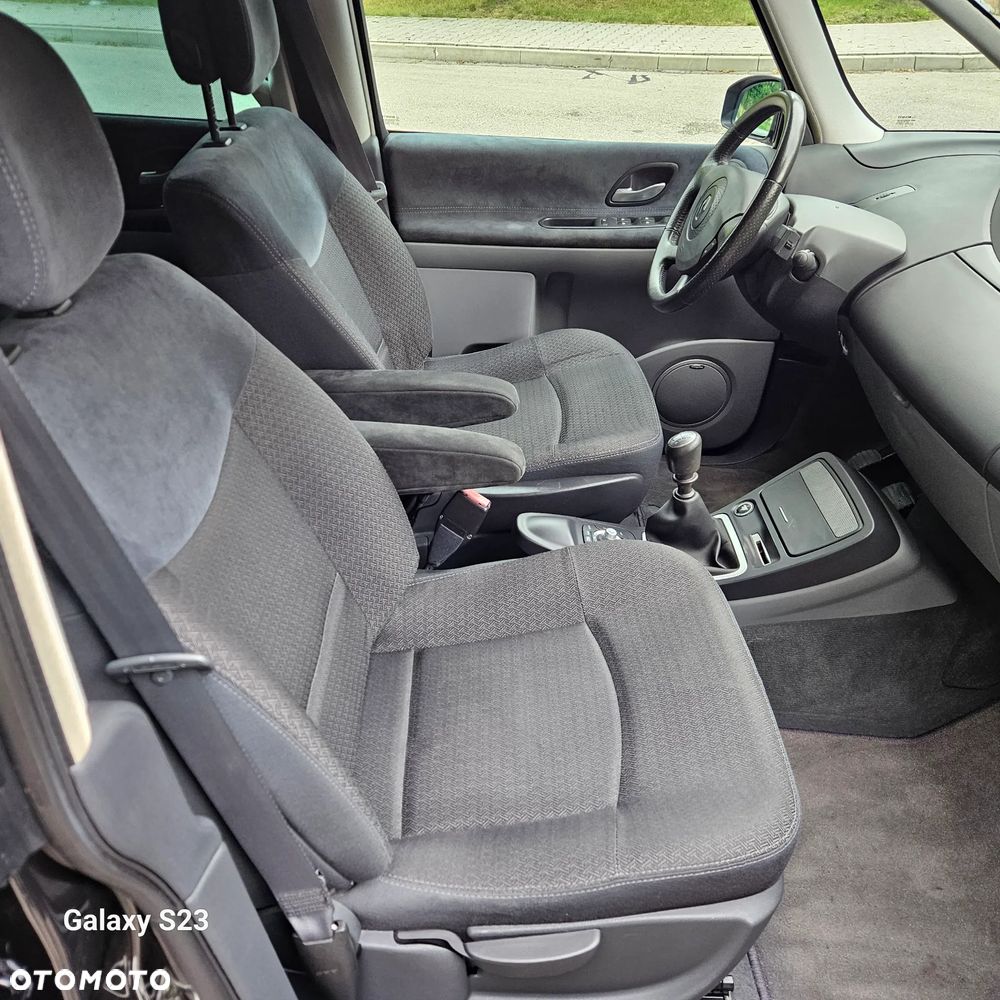 Renault Espace 2.0 Privilege - 30