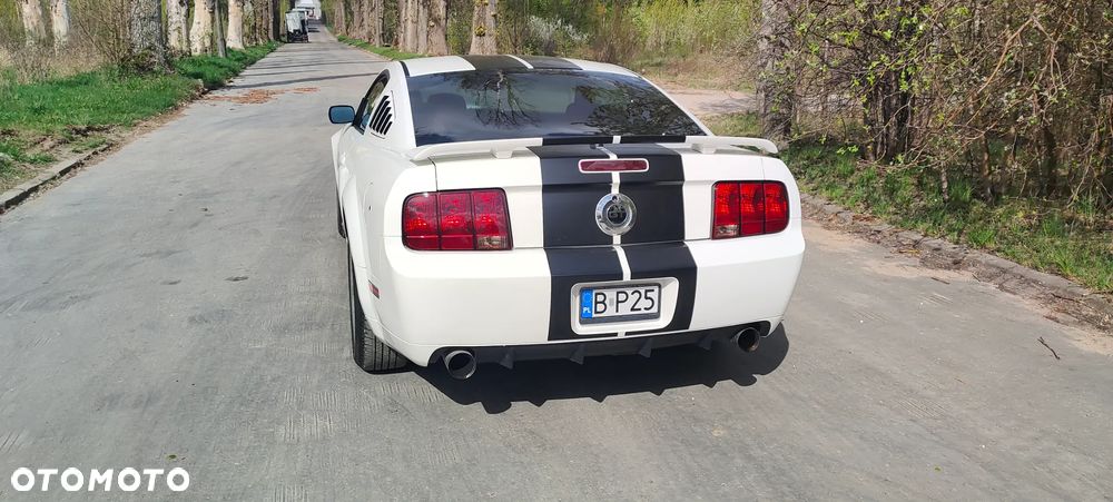 Ford Mustang 4.6 V8 GT Convertible - 22