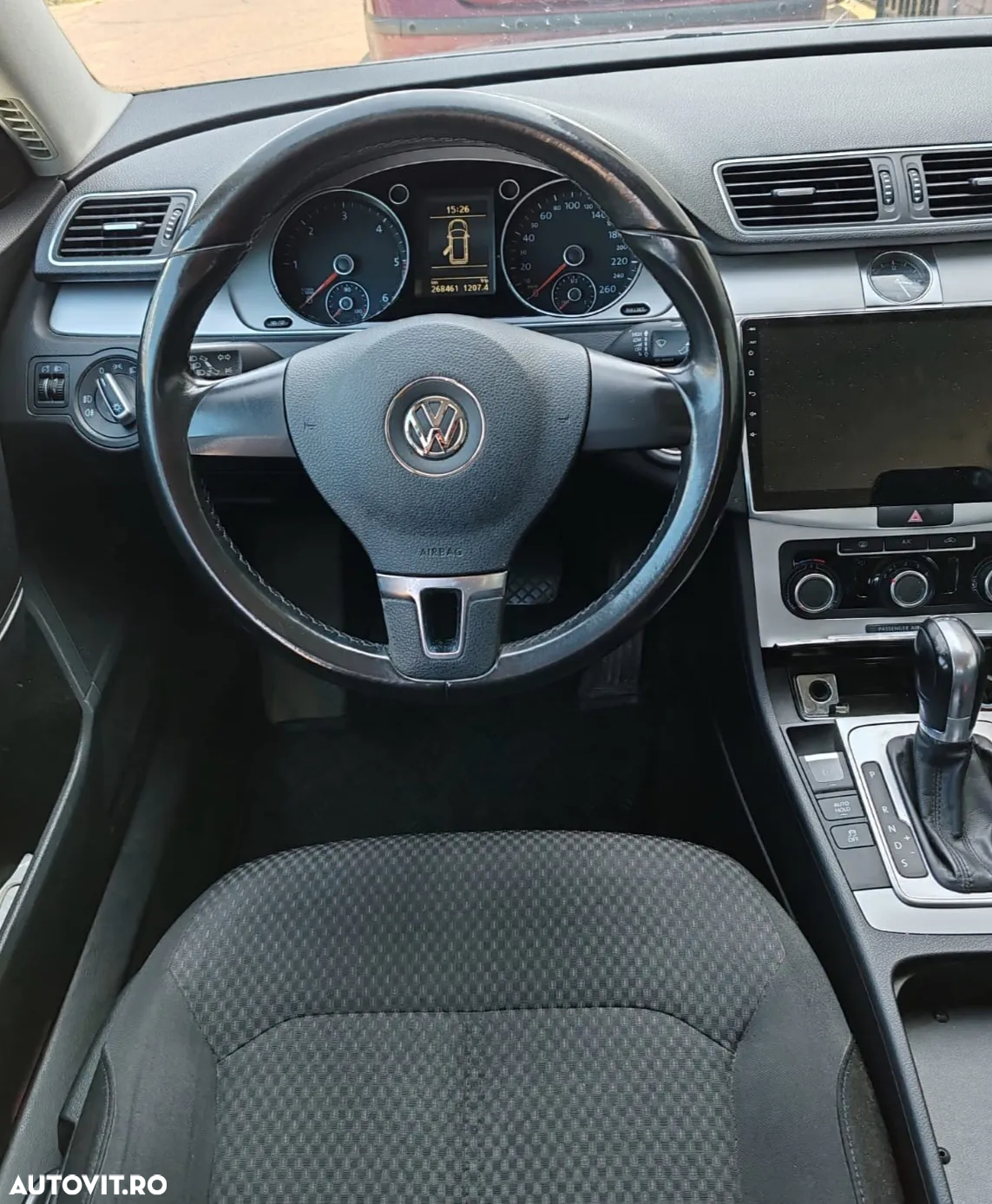 Volkswagen Passat Variant 2.0 TDI Blue TDI DSG Comfortline - 2