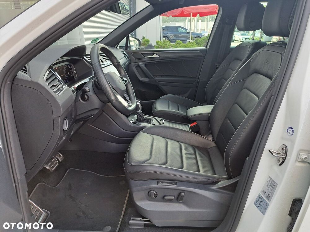 Volkswagen Tiguan 2.0 TDI SCR 4Mot R-Line DSG - 25