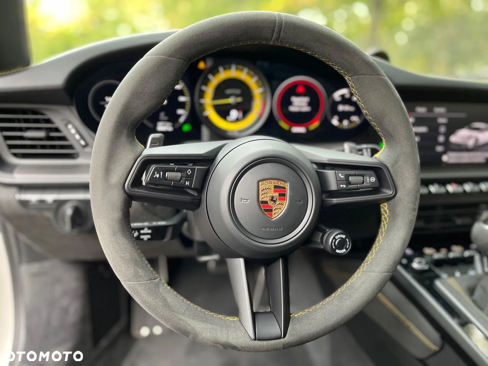 Porsche 911 GT3 PDK - 37