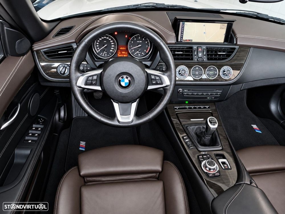 BMW Z4 20 i - 16