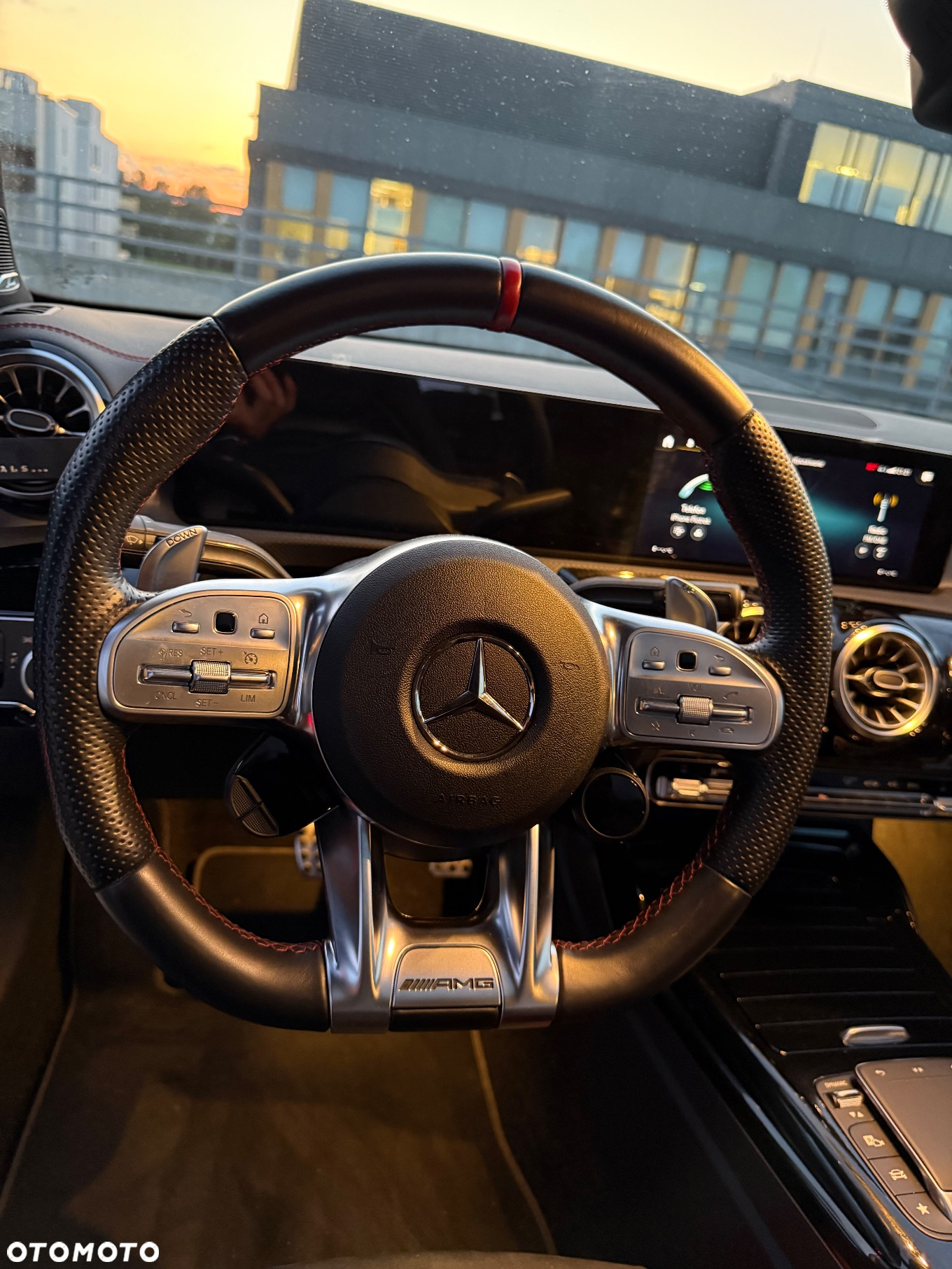 Mercedes-Benz CLA AMG 45 S 4-Matic 8G-DCT - 10