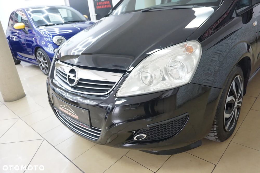 Opel Zafira 1.6 Enjoy - 11