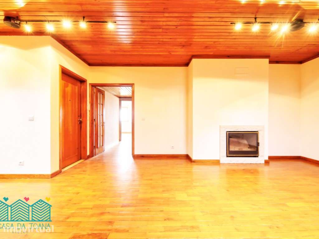 Apartamento T3 Duplex com Garagem Fechada em Aveiro - Grande imagem: 2/31