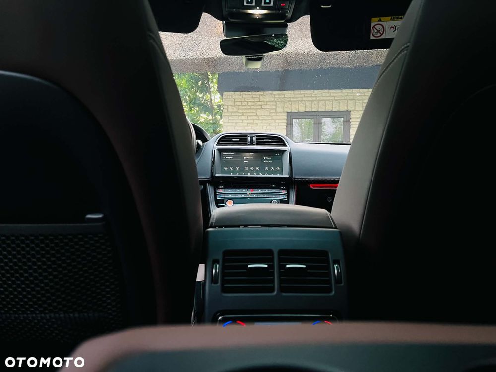 Jaguar F-Pace 3.0 TDV6 AWD Portfolio - 15