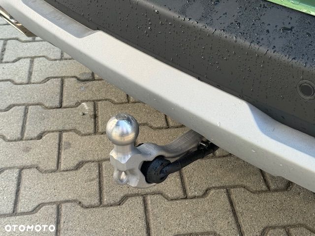 Ford Kuga - 14