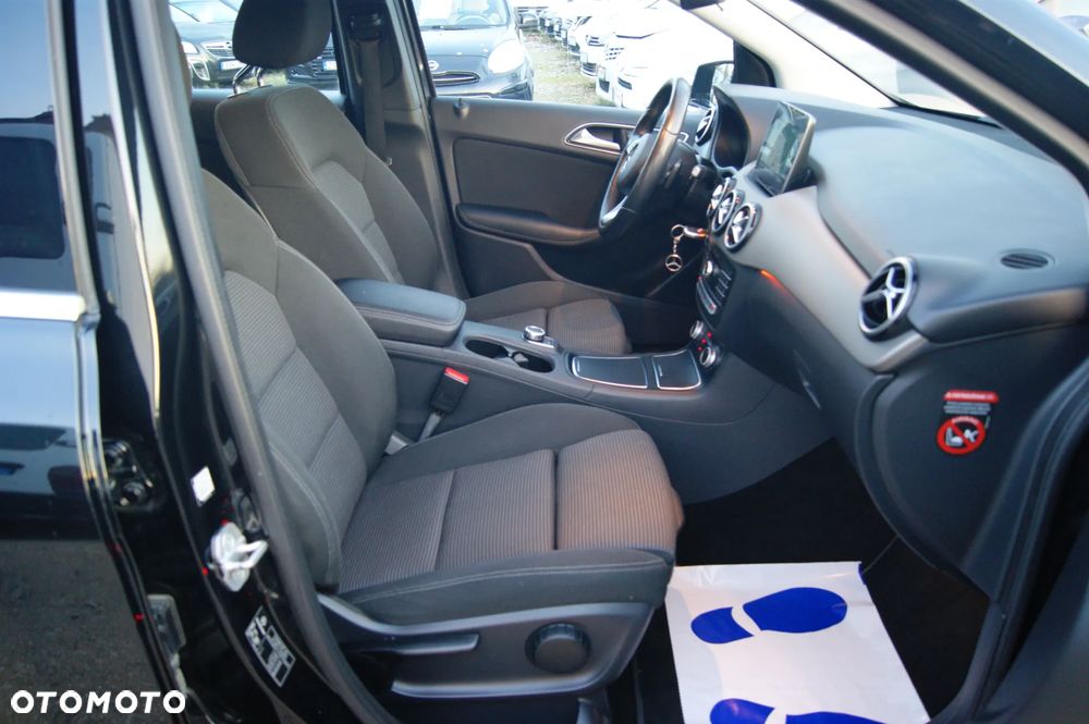 Mercedes-Benz Klasa B 180 (CDI) d 7G-DCT Style - 30