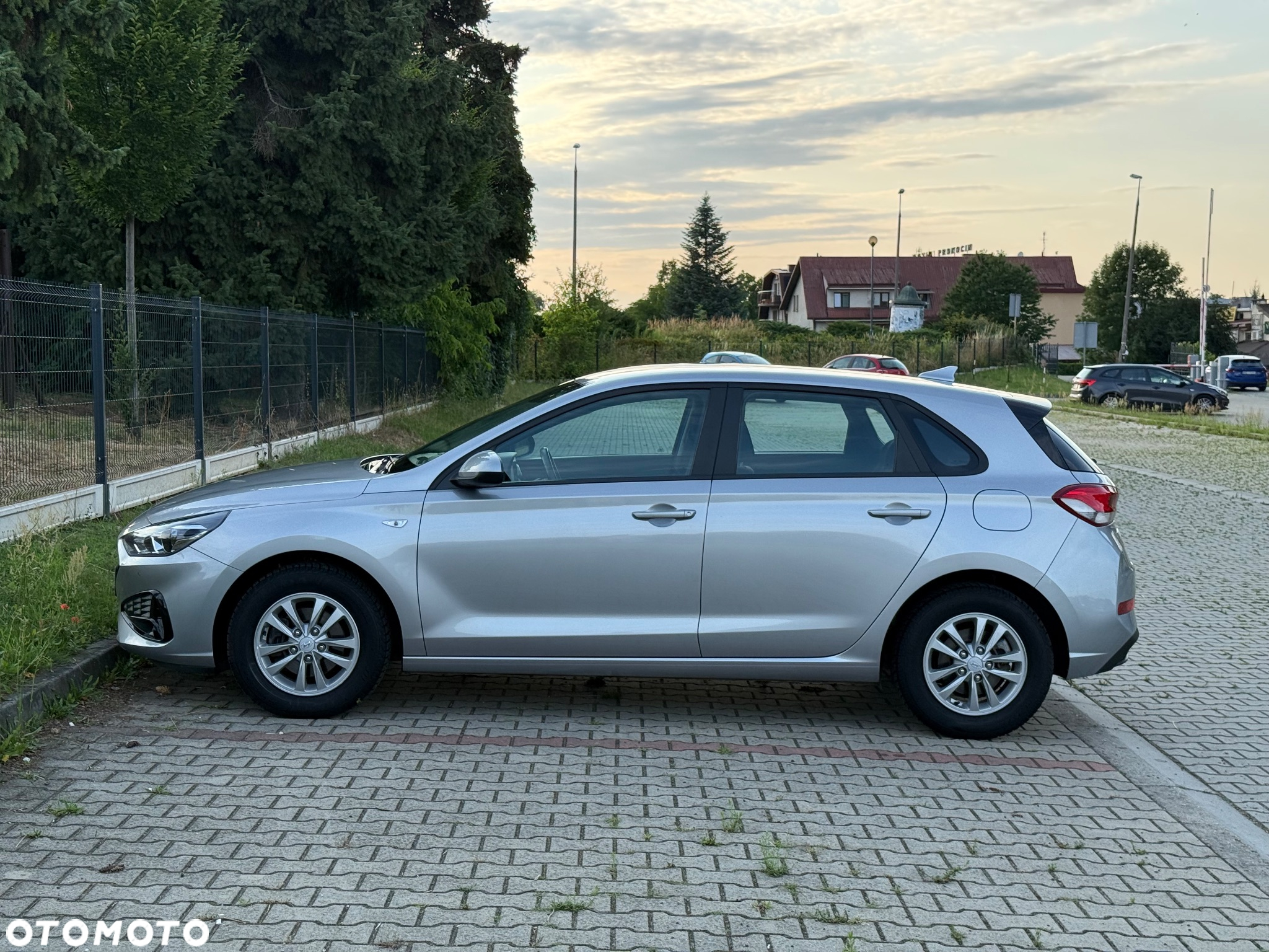 Hyundai i30 1.5 DPI Classic + - 29
