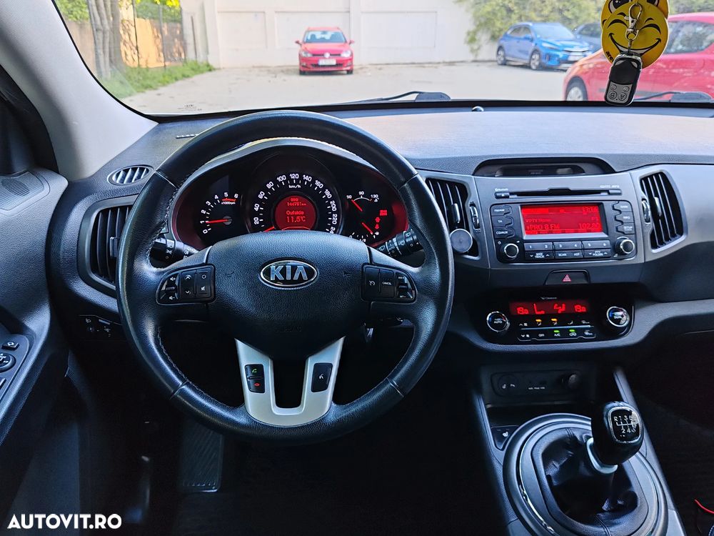 Kia Sportage 1.7 DSL MT 4x2 STYLE - 6